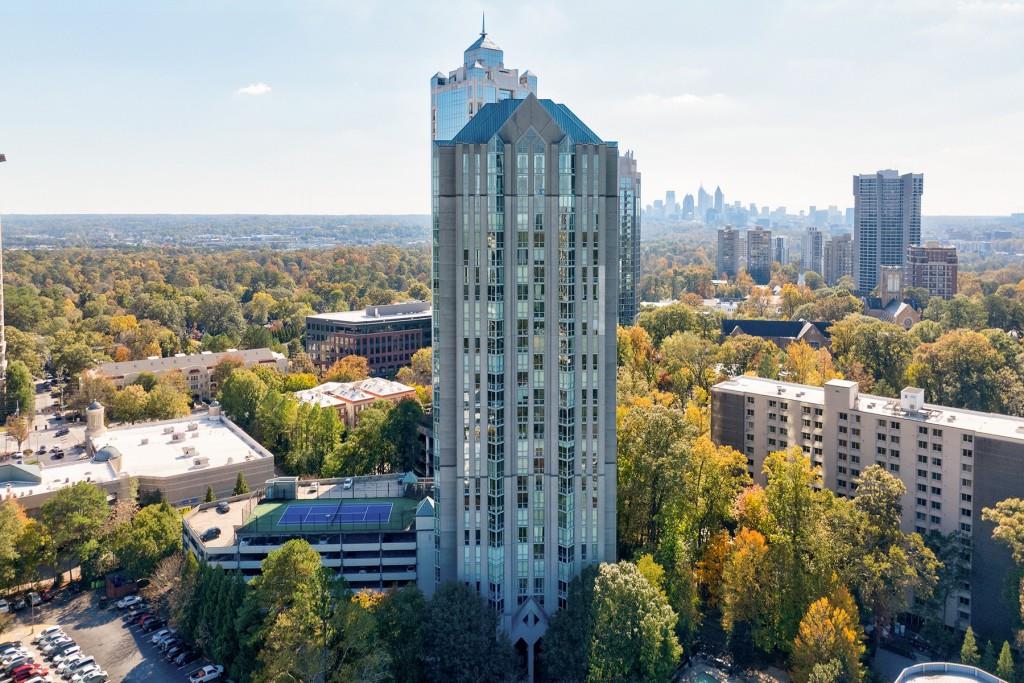 2870 Pharr Ct S Northwest, Unit 2602 Atlanta, GA 30305 - Photo 38 of 53