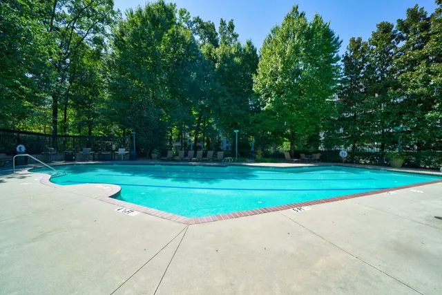 $239,750 | 2870 Pharr Ct S Northwest, Unit 2602, Atlanta, GA 30305