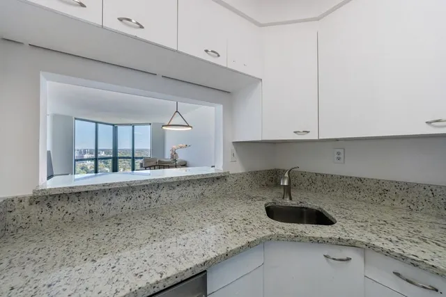 $239,750 | 2870 Pharr Ct S Northwest, Unit 2602, Atlanta, GA 30305