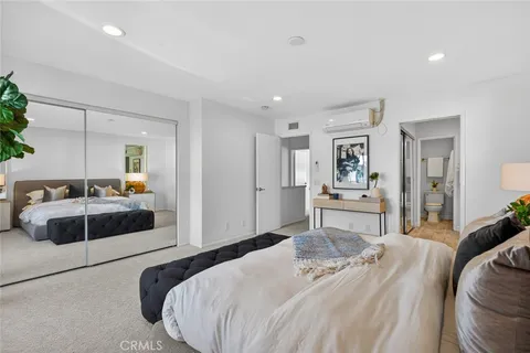$1,295,000 | 1074 Buckingham Lane, Newport Beach, CA 92660