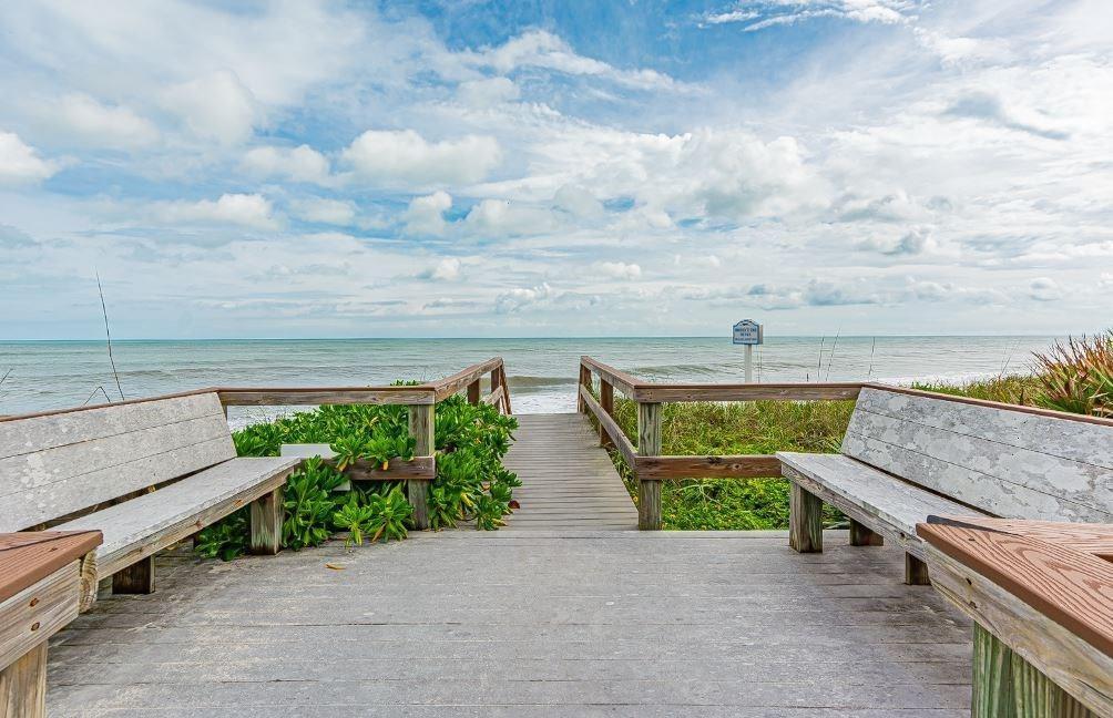 1344 Riverside Lane Vero Beach, FL 32963 - Photo 32 of 36 a view of outdoor space with seating