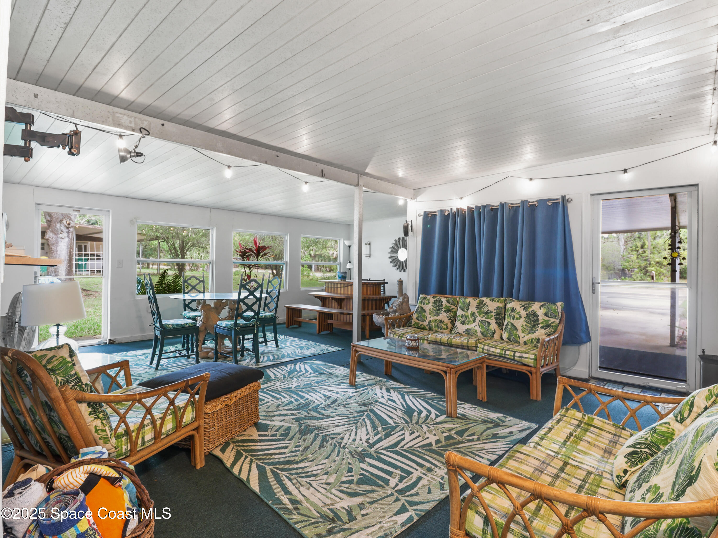 585 Canaveral Groves Boulevard Cocoa, FL 32926 - Photo 7 of 49 a outdoor space with furniture