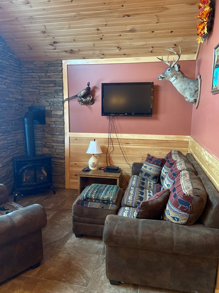 2134 Alder Bend Road Altona, NY 12910 - Photo 6 of 18 Gallery Image 6