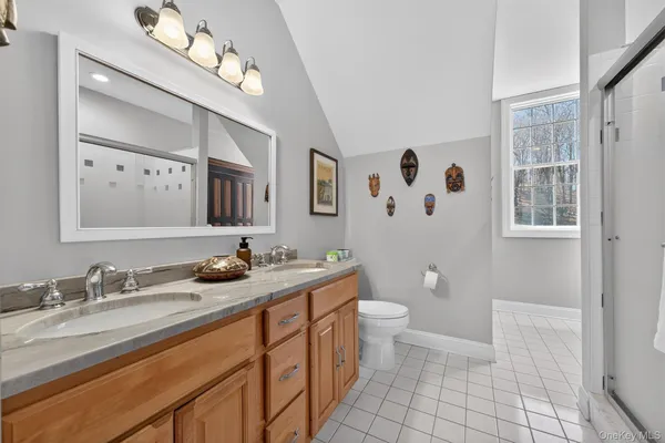 $850,000 | 5 Deer Meadow Drive, Wallkill, NY 12589