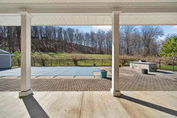 $850,000 | 5 Deer Meadow Drive, Wallkill, NY 12589