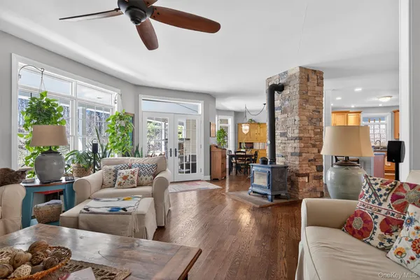 $850,000 | 5 Deer Meadow Drive, Wallkill, NY 12589