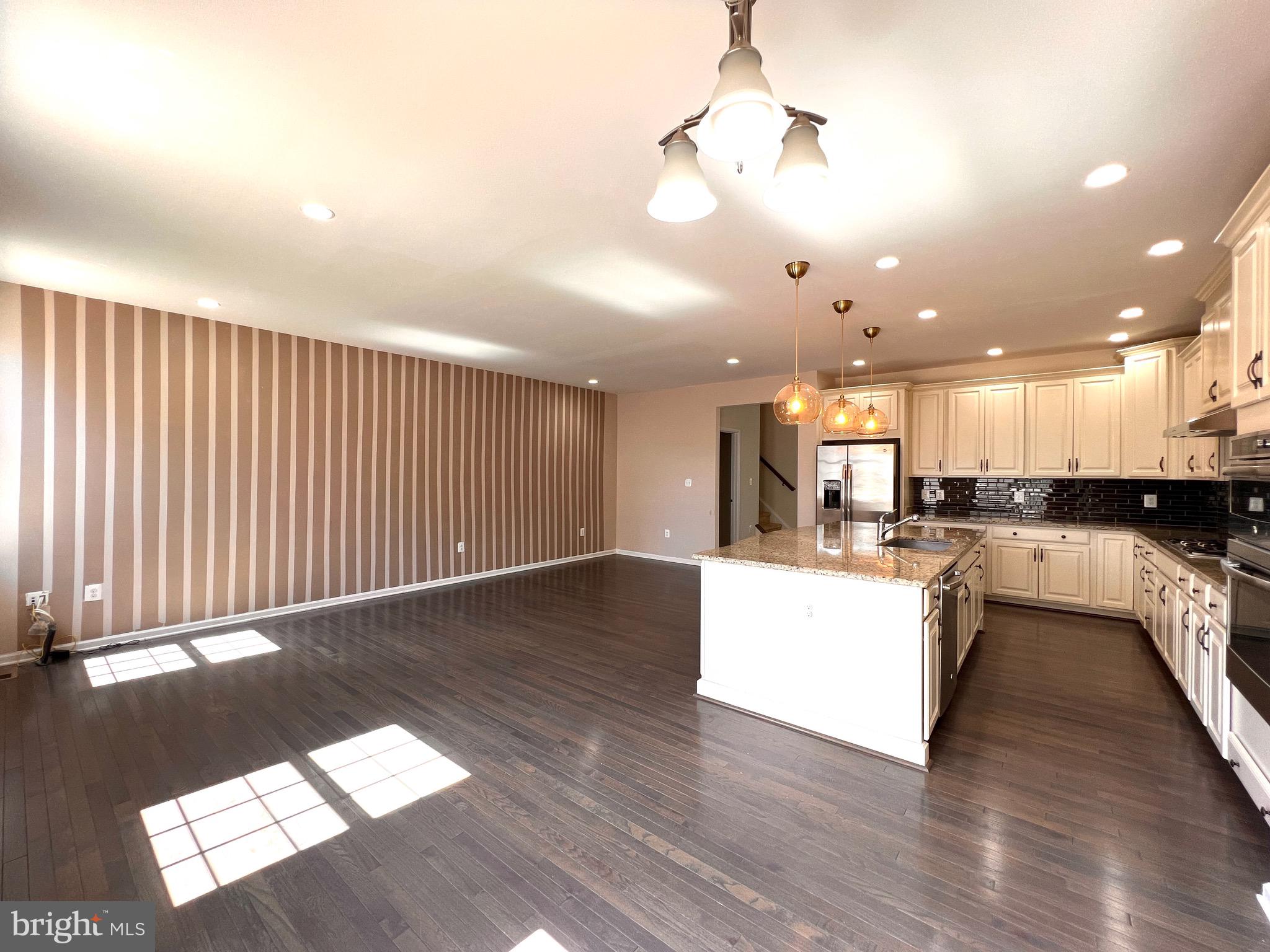 23480 Logans Ridge Terrace Ashburn, VA 20148 - Photo 26 of 66 a view of kitchen with refrigerator and window