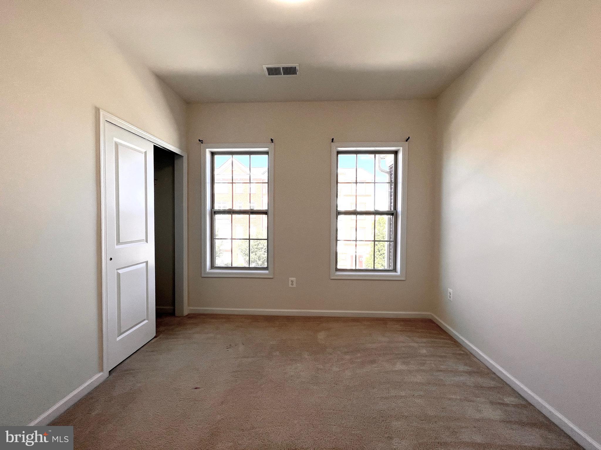 23480 Logans Ridge Terrace Ashburn, VA 20148 - Photo 34 of 66