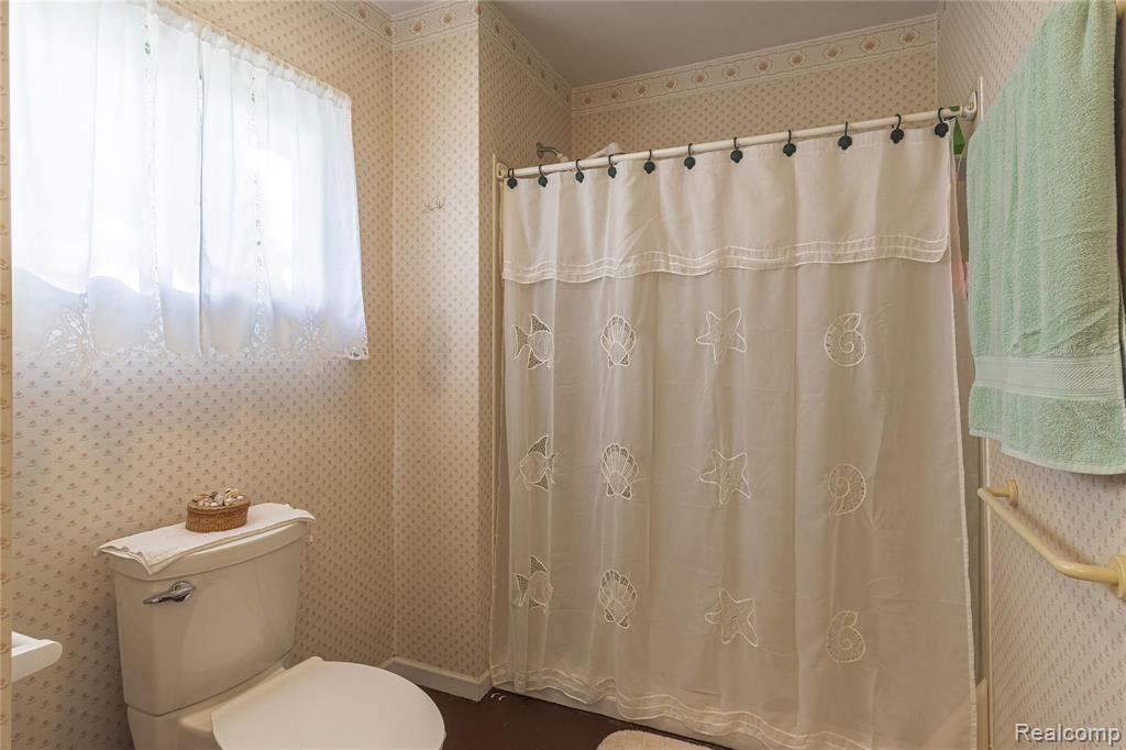 512 East Grand River Road Fowlerville, MI 48836 - Photo 12 of 23 Gallery Image 12