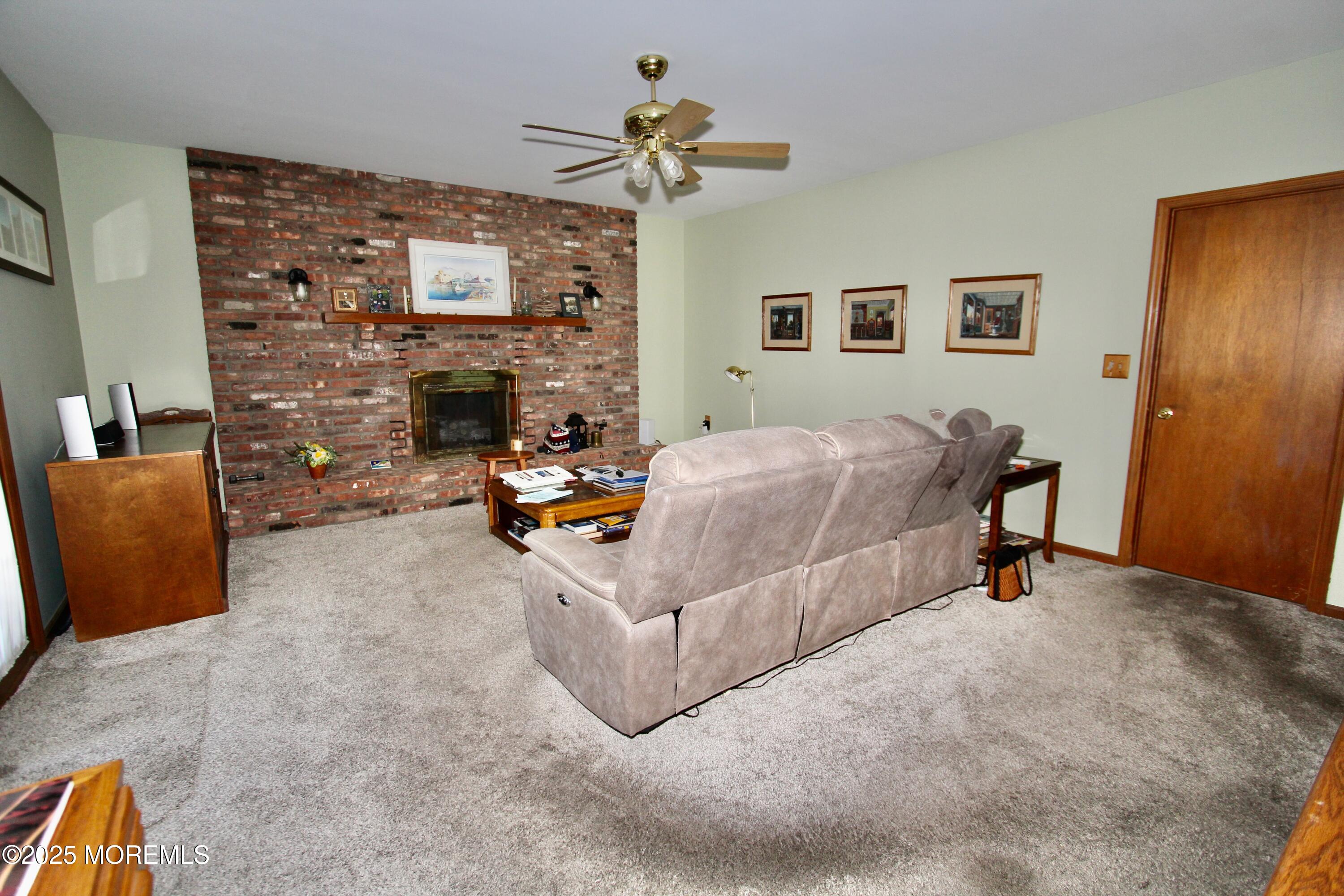 111 Durand Road Neptune Township, NJ 07753 - Photo 3 of 24 111 Durand - 13