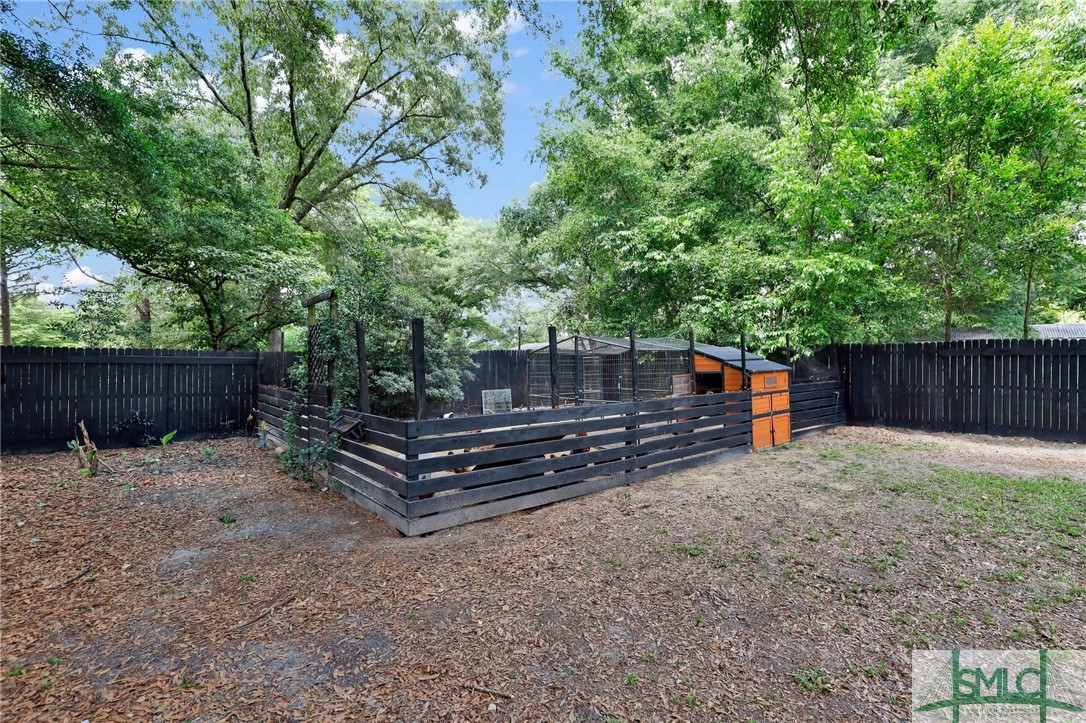 130 Ralph Rahn Road Rincon, GA 31326 - Photo 33 of 46 Chicken coop can stay