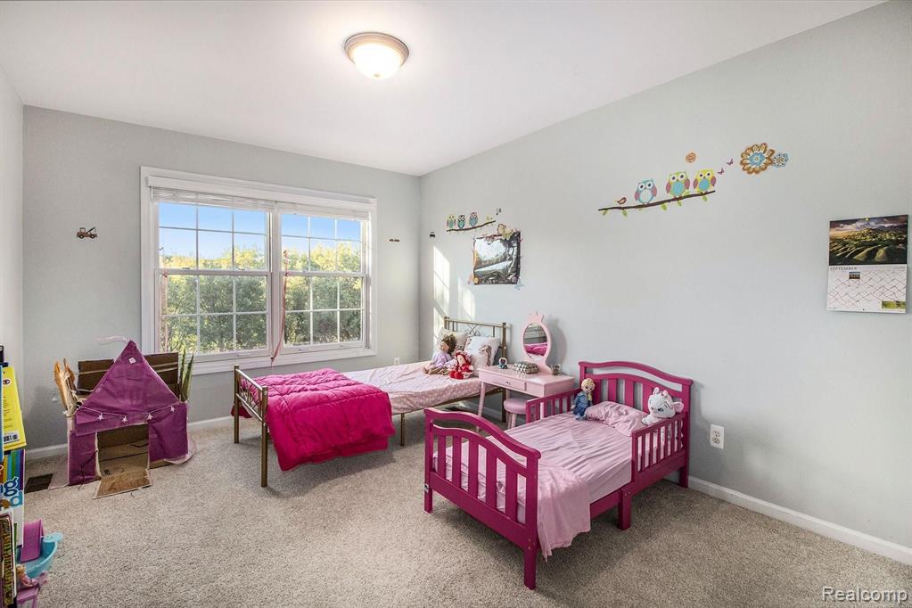 41568 Thoreau Ridge Novi, MI 48377 - Photo 25 of 36