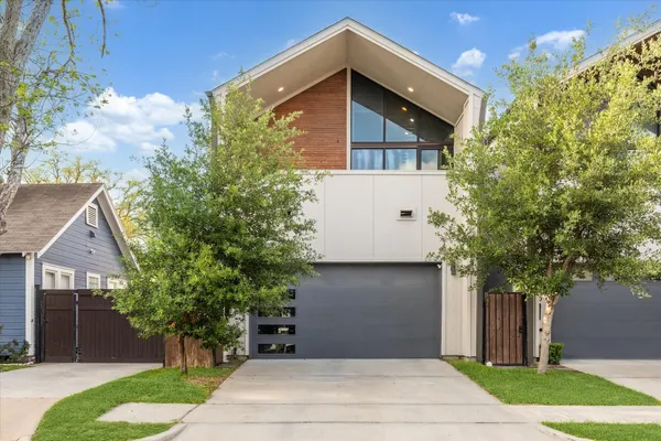 $4,900 | 823 Aurora Street, Houston, TX 77009