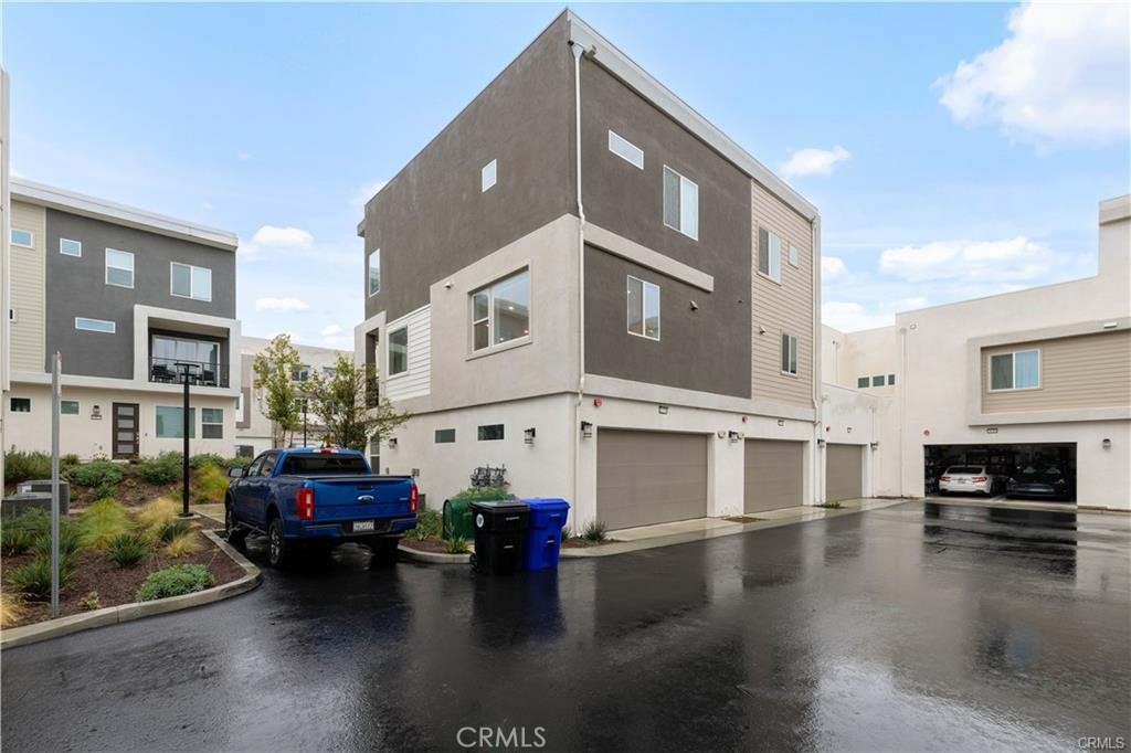 26799 Keystone Loop Valencia, CA 91381 - Photo 43 of 71