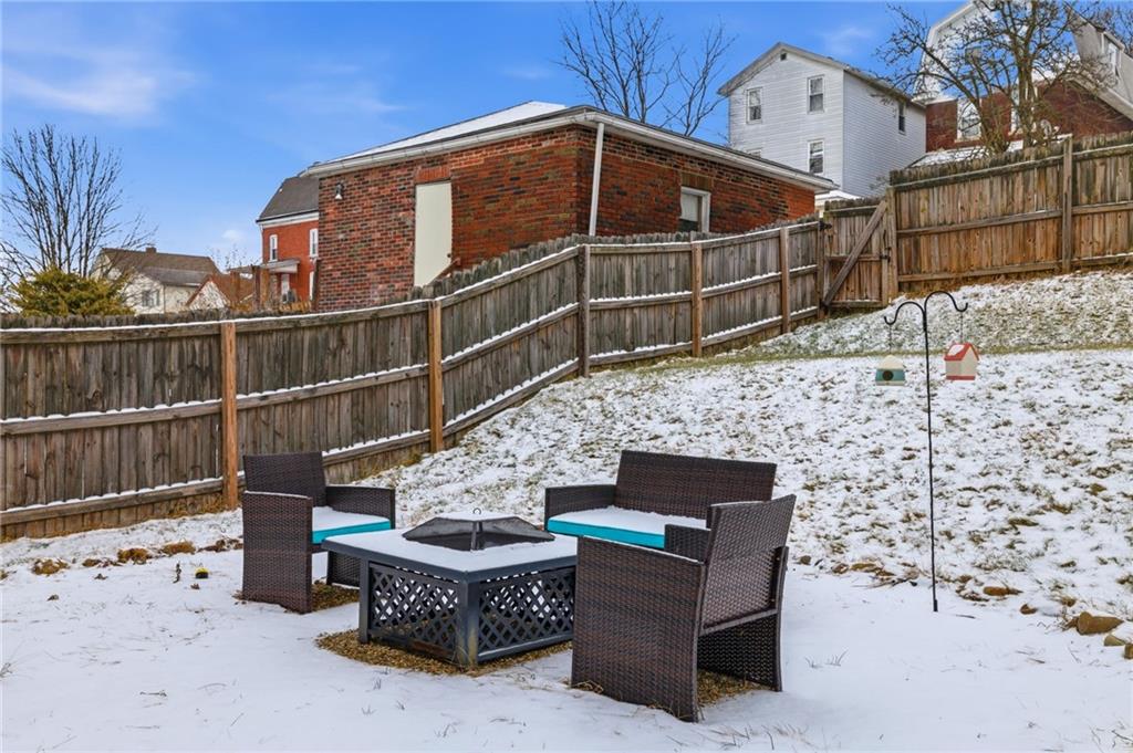 408 Gilmore Avenue Trafford, PA 15085 - Photo 22 of 29