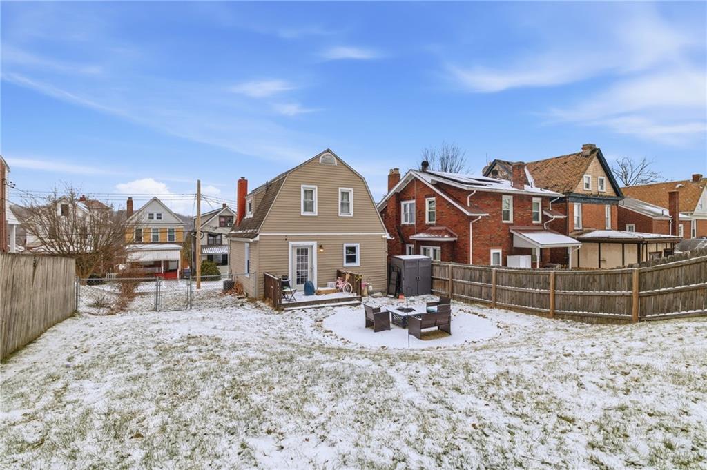 408 Gilmore Avenue Trafford, PA 15085 - Photo 24 of 29