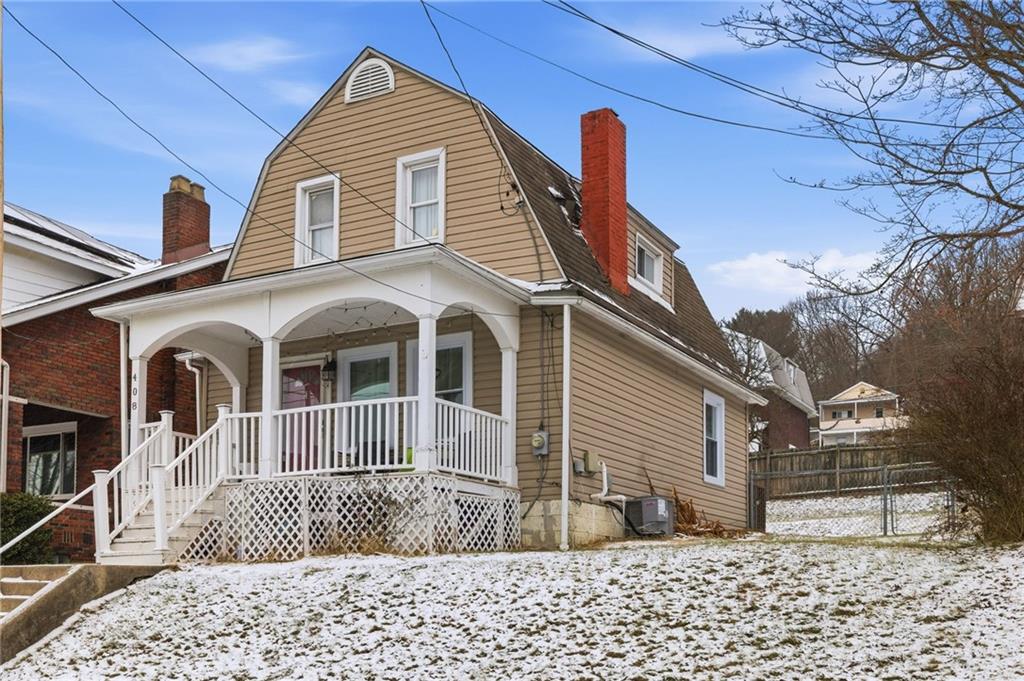 408 Gilmore Avenue Trafford, PA 15085 - Photo 3 of 29