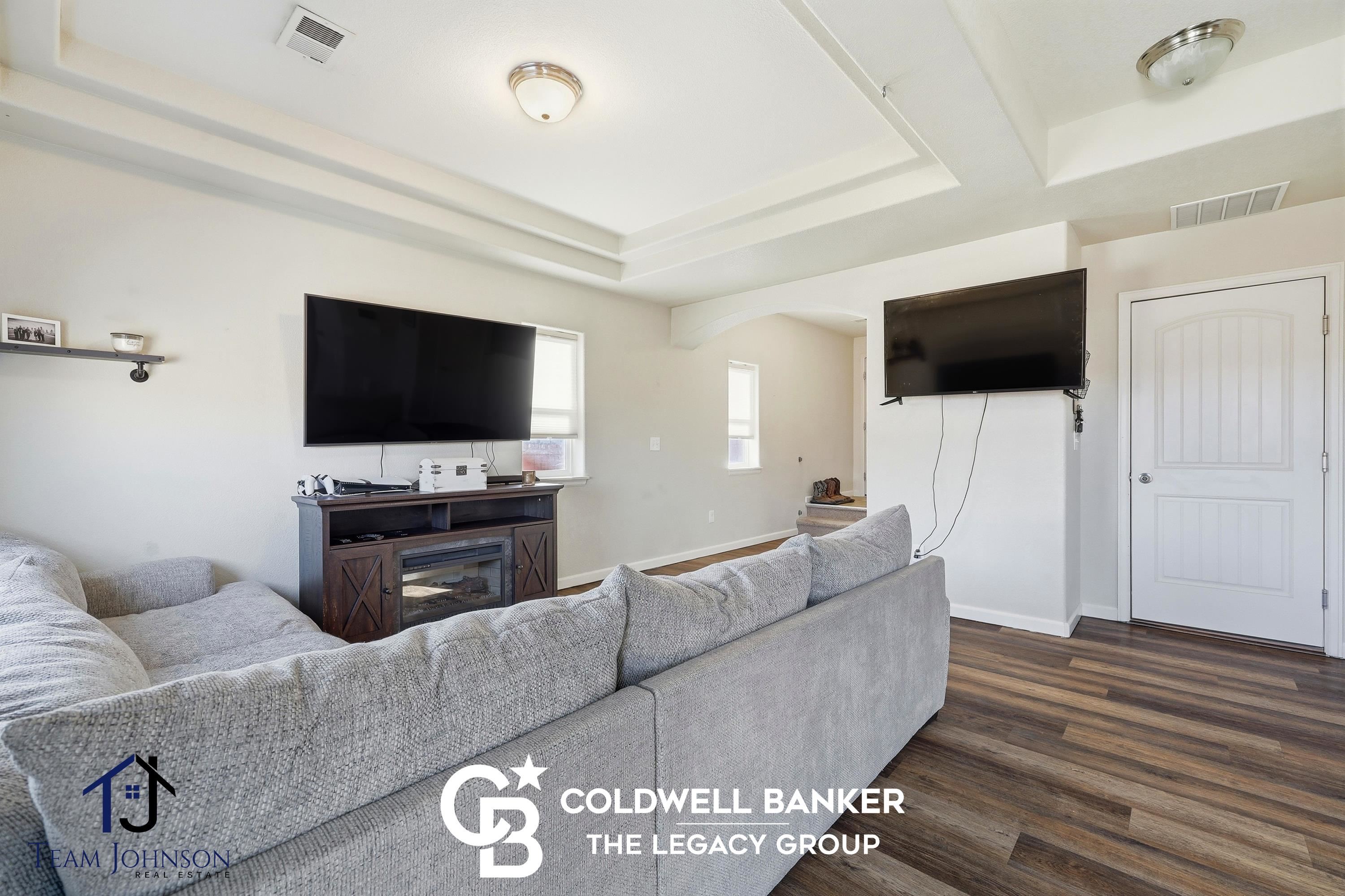 929 Fulton Street Mills, WY 82644 - Photo 4 of 22