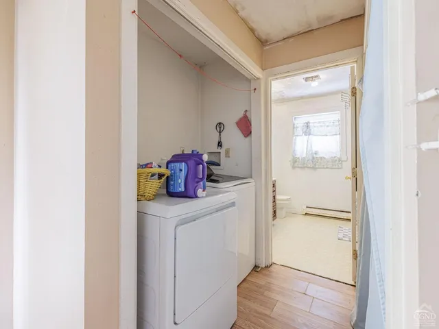 a view of utility room