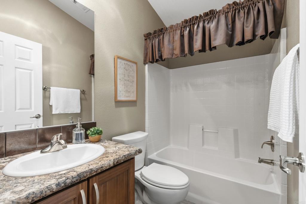 2239 Black Canyon Road, Unit 37 Ramona, CA 92065 - Photo 18 of 29