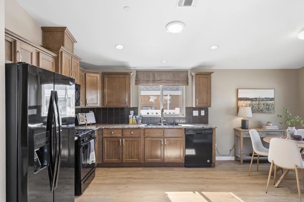 2239 Black Canyon Road, Unit 37 Ramona, CA 92065 - Photo 8 of 29