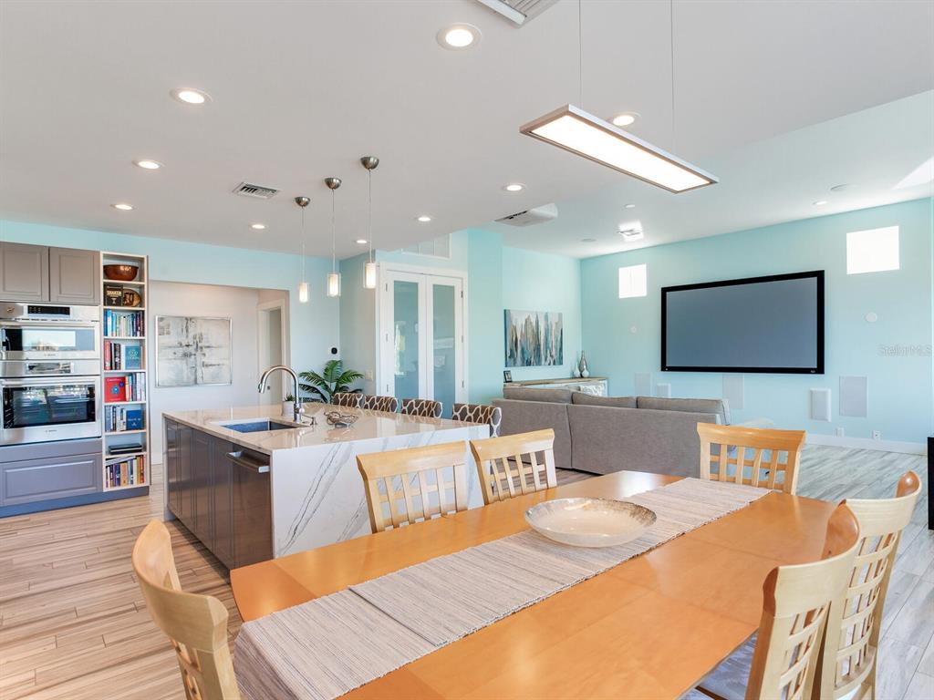 208 171st Avenue North Redington Beach, FL 33708 - Photo 20 of 78