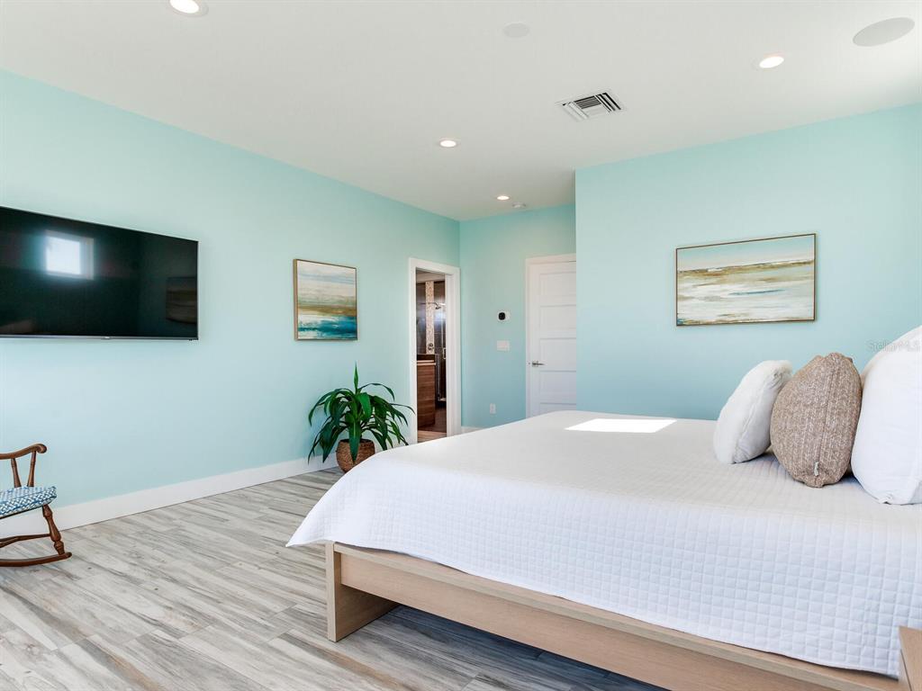 208 171st Avenue North Redington Beach, FL 33708 - Photo 32 of 78