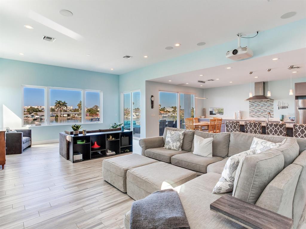 208 171st Avenue North Redington Beach, FL 33708 - Photo 6 of 78