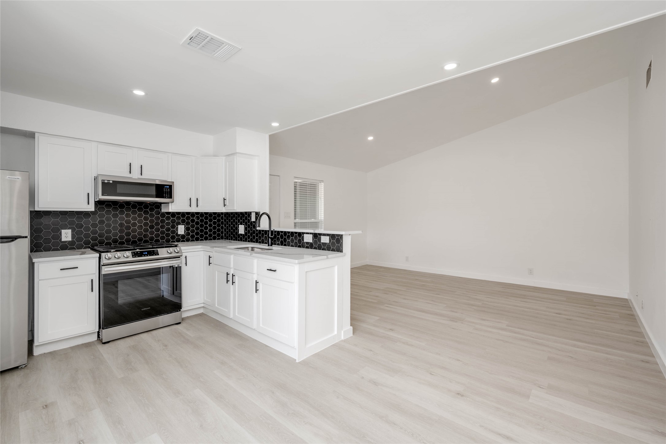 9616 Point Vista Place Austin, TX 78753 - Photo 1 of 28