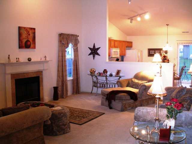 1992 Winding Brook Way Pendleton, IN 46064 - Photo 3 of 12 Gallery Image 3