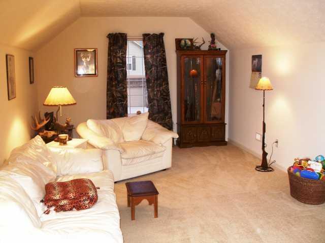 1992 Winding Brook Way Pendleton, IN 46064 - Photo 9 of 12 Gallery Image 9