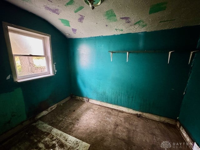 1561 Mound Street Springfield, OH 45505 - Photo 7 of 11 Gallery Image 7