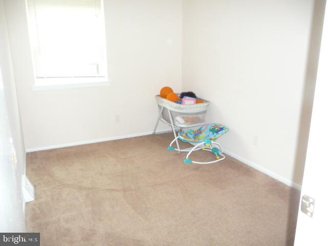 10658 Lockart Road Philadelphia, PA 19116 - Photo 14 of 27 Gallery Image 14