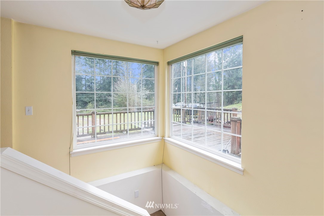 2626 Opdal Road East Port Orchard, WA 98366 - Photo 12 of 31 Gallery Image 12