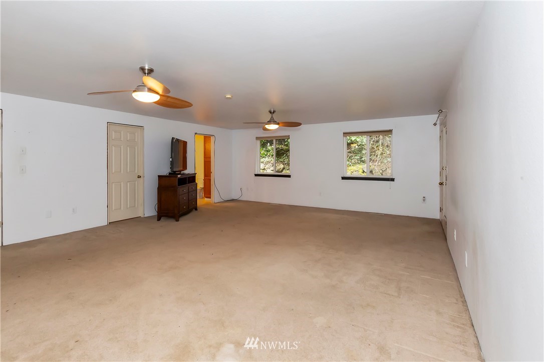2626 Opdal Road East Port Orchard, WA 98366 - Photo 15 of 31 Gallery Image 15