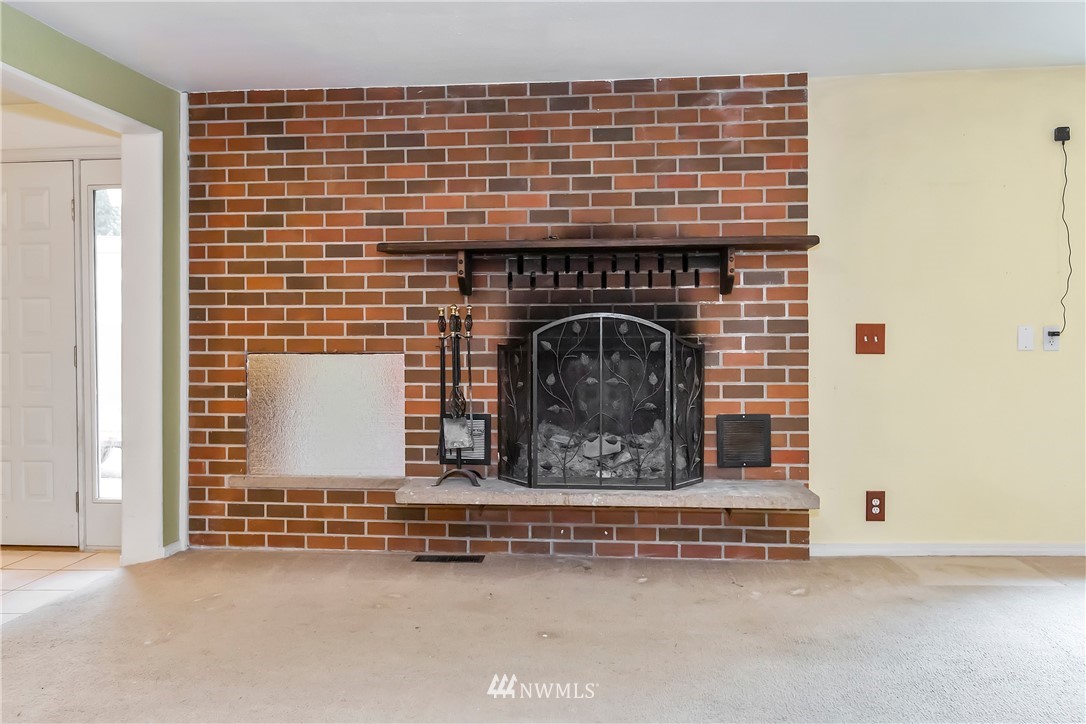 2626 Opdal Road East Port Orchard, WA 98366 - Photo 3 of 31 Gallery Image 3