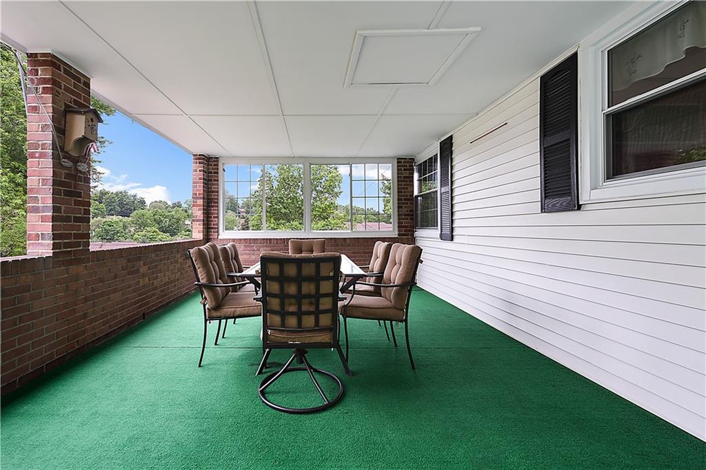 5525 Library Road Bethel Park, PA 15102 - Photo 19 of 25 Gallery Image 19