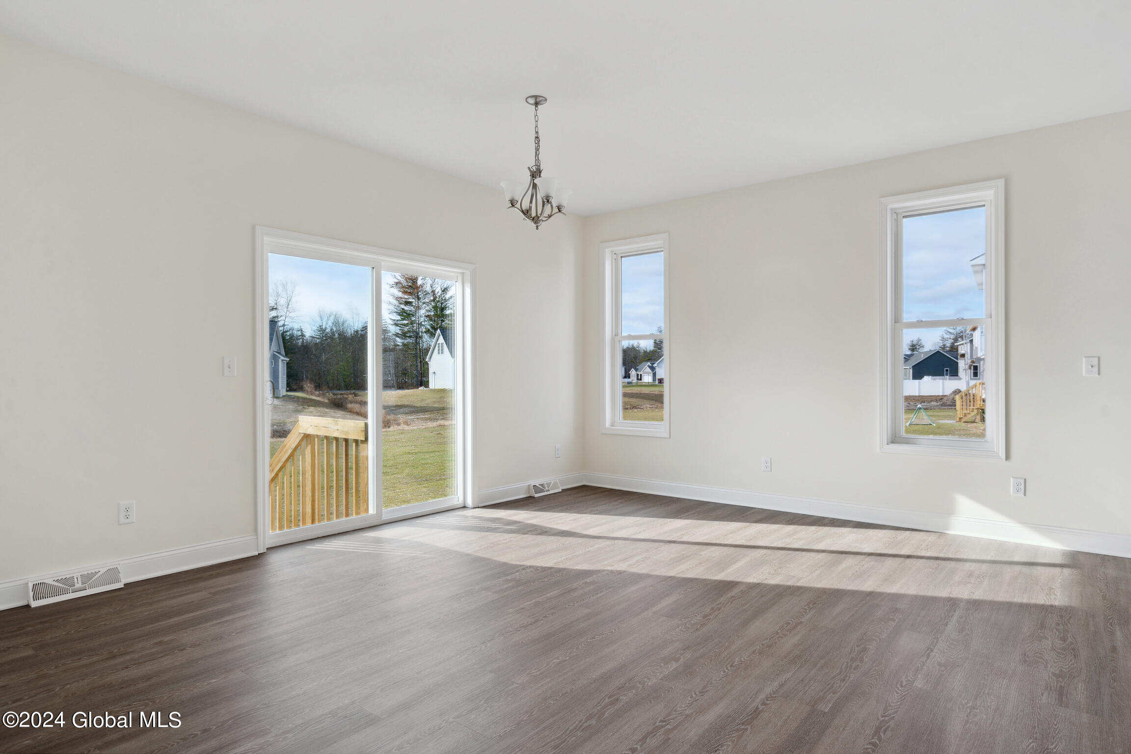 10 Brookhaven Court Wilton, NY 12866 - Photo 11 of 29 56 Huntington MLS-9