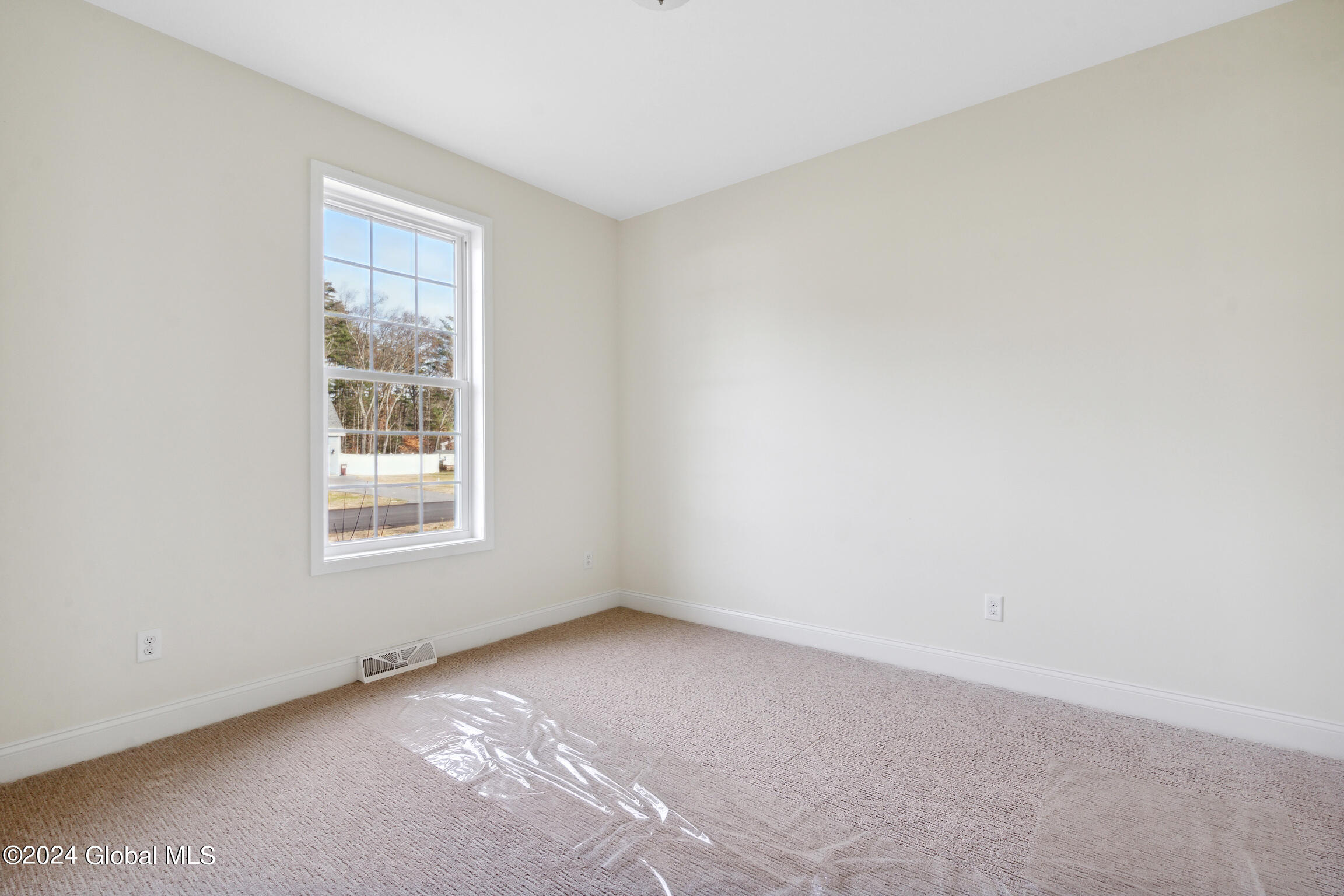 10 Brookhaven Court Wilton, NY 12866 - Photo 21 of 29 56 Huntington MLS-19