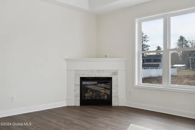 $799,000 | 10 Brookhaven Court, Wilton, NY 12866