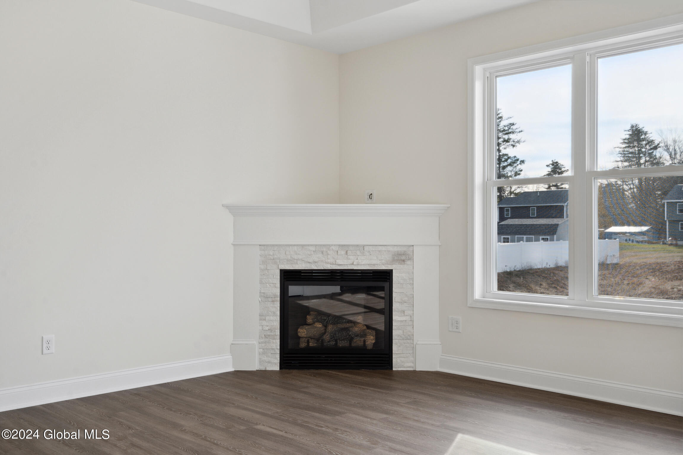 10 Brookhaven Court Wilton, NY 12866 - Photo 9 of 29 56 Huntington MLS-7