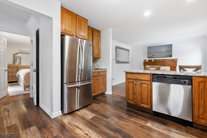 541 Green Pond Road Rockaway, NJ 07866 - Photo 8 of 49