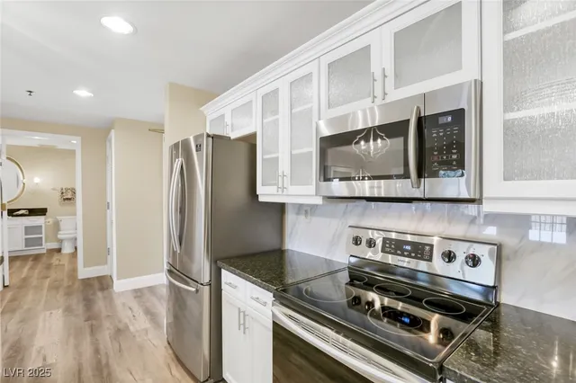 $2,600 | 30 Strada Di Villaggio, Unit 147, Henderson, NV 89011