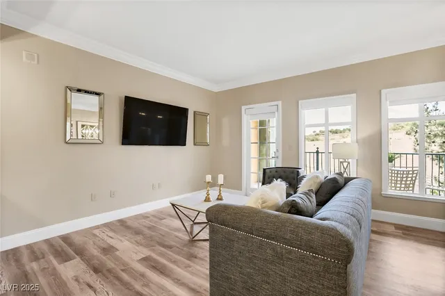 $2,600 | 30 Strada Di Villaggio, Unit 147, Henderson, NV 89011