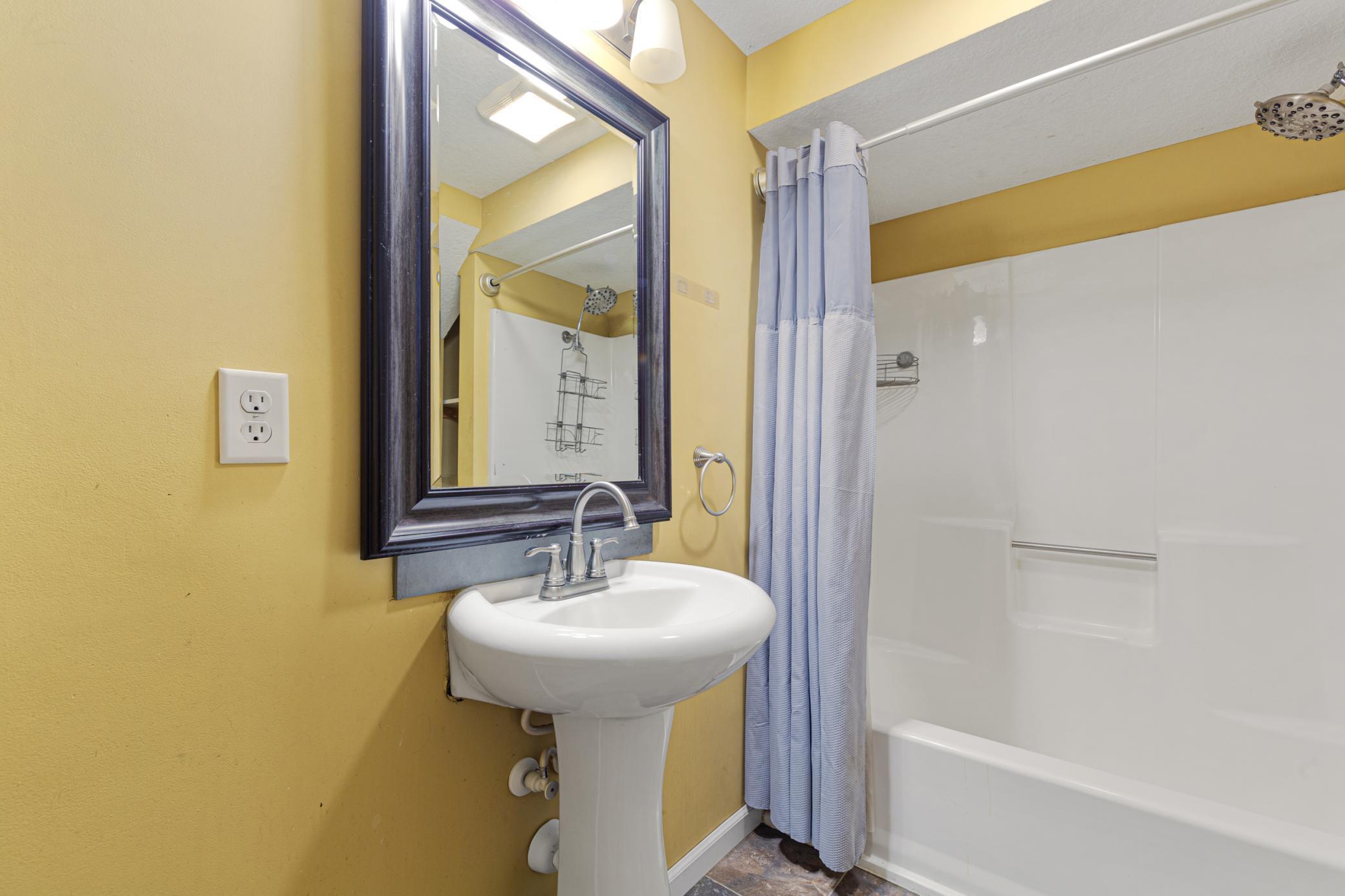 213 Walnut Street Farmington, MN 55024 - Photo 13 of 27