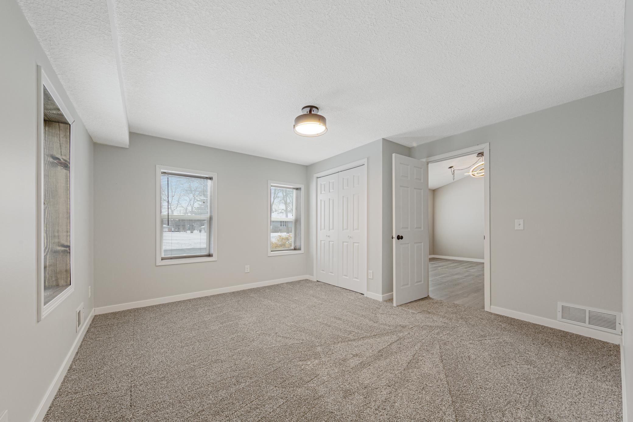 213 Walnut Street Farmington, MN 55024 - Photo 17 of 27