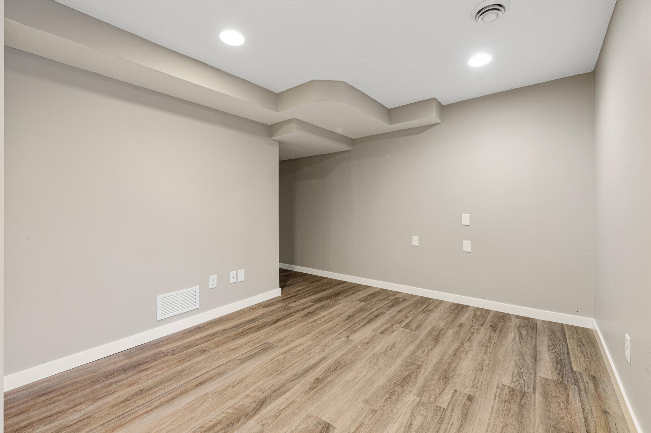 213 Walnut Street Farmington, MN 55024 - Photo 26 of 27