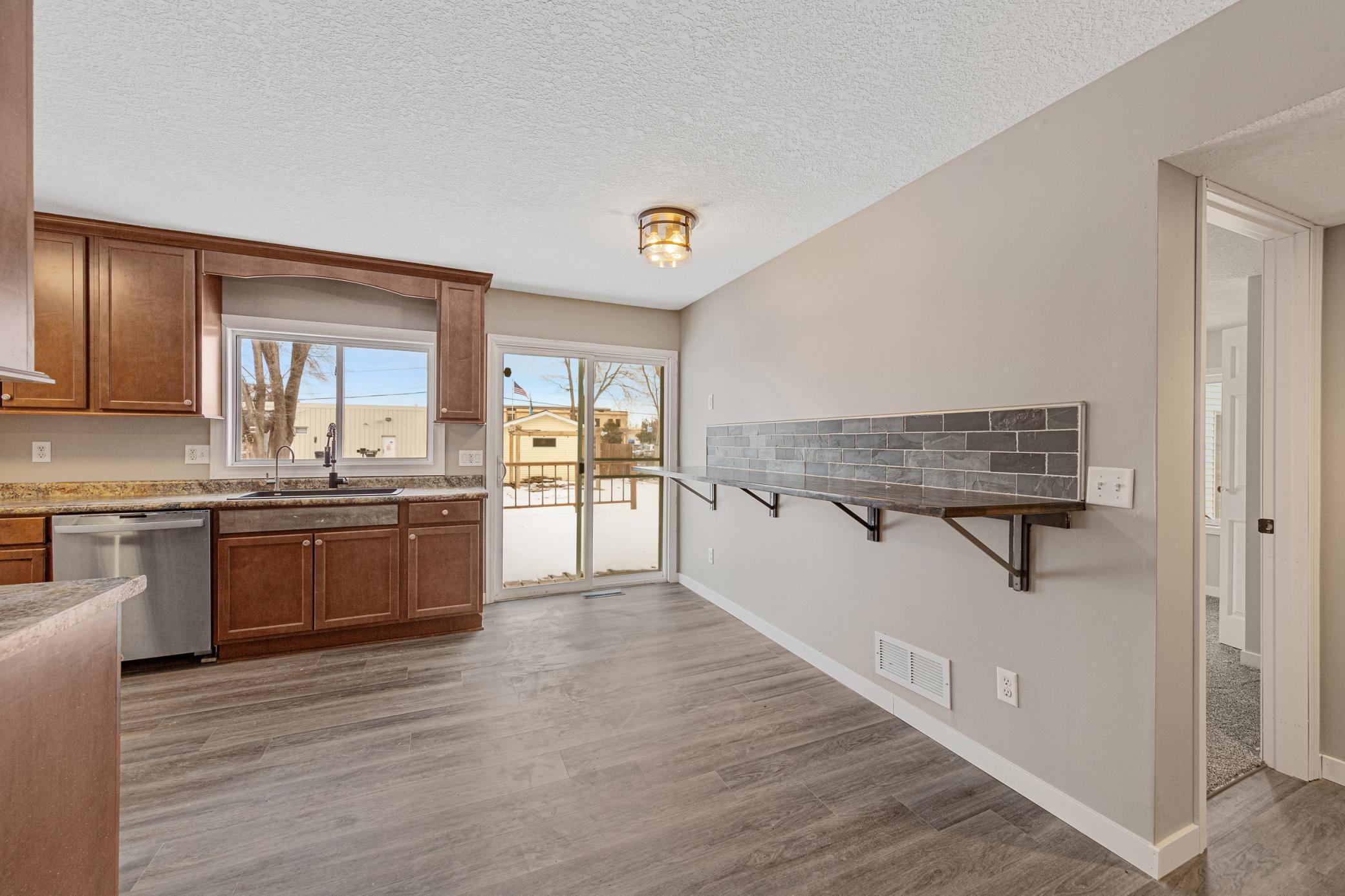 213 Walnut Street Farmington, MN 55024 - Photo 8 of 27