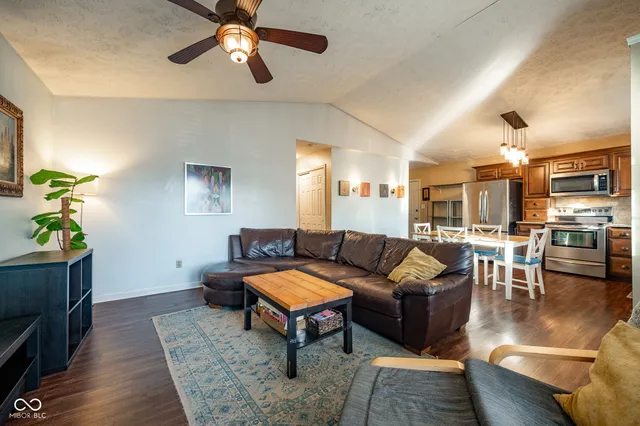 $225,000 | 1020 Talon Court, Greencastle, IN 46135