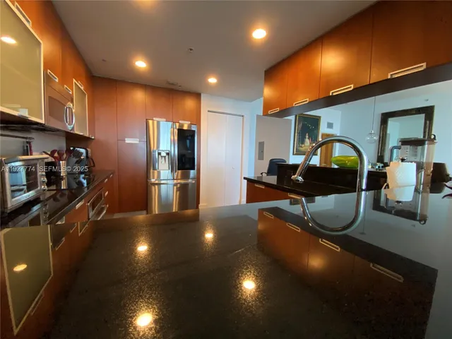 $4,700 | 7901 Hispanola Avenue, Unit 1212, North Bay Village, FL 33141